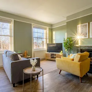 Clarence Square Penthouse GLOUCESTERSHIRE